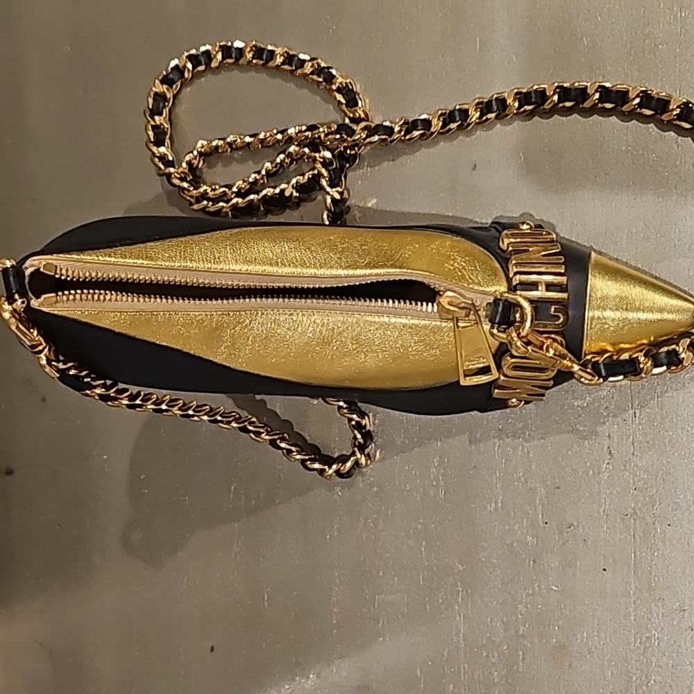 Moschino Black and Gold Women's Heel Purse! - Picture 2 of 5